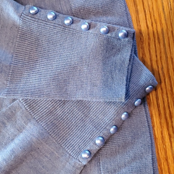 Talbots 100% Merino Puff Sleeve Sweater with Pearl Button Cuffs, Blue, Size SP - Picture 3 of 5